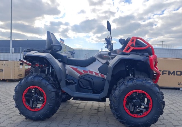 cf-moto